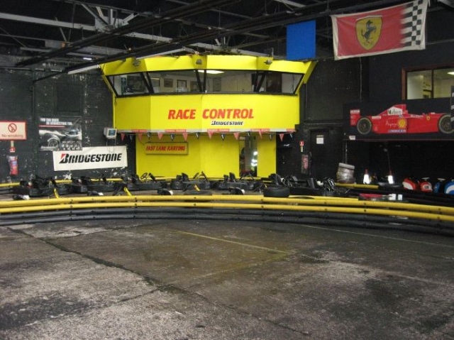  Estación de control de carreras